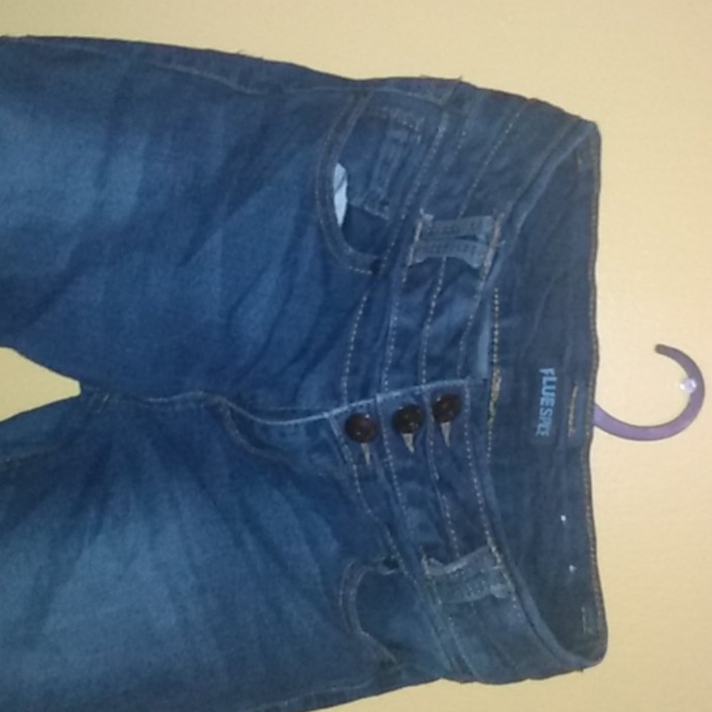 Jeans - Picture 2 of 3